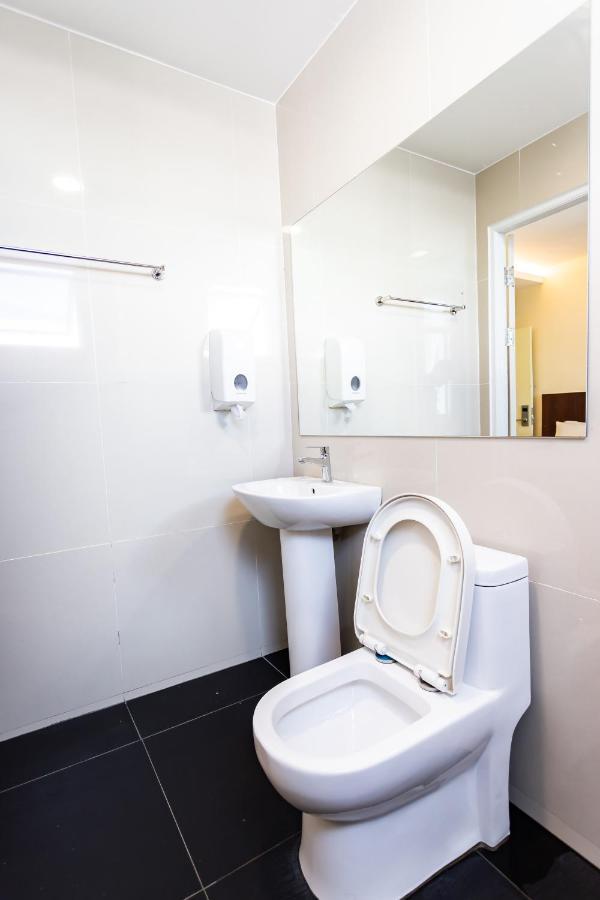Emart Hotel Miri Exteriér fotografie