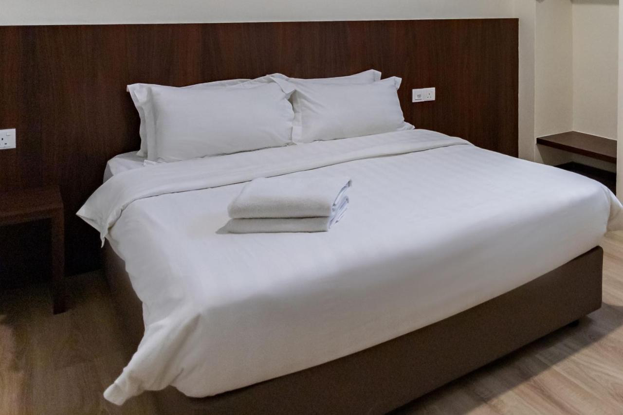 Emart Hotel Miri Exteriér fotografie